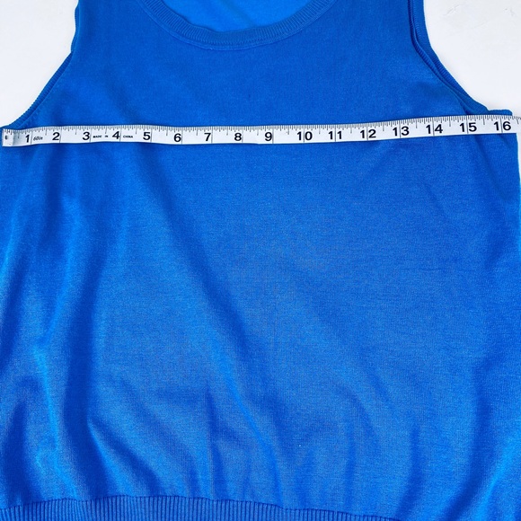 Lot of 2- Abercrombie &Fitch sweater & AugSilkTop - Picture 7 of 8